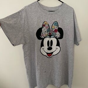 Disney Minnie Mouse Embroidered Bow. Gray Tee with Floral Accents